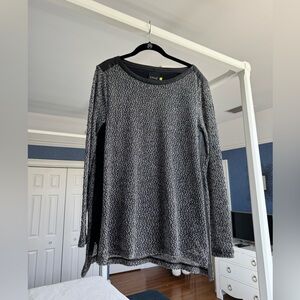 Lysse Black Grey Long Sleeved Women’s Lined Knit Shirt With Leather Trim Large